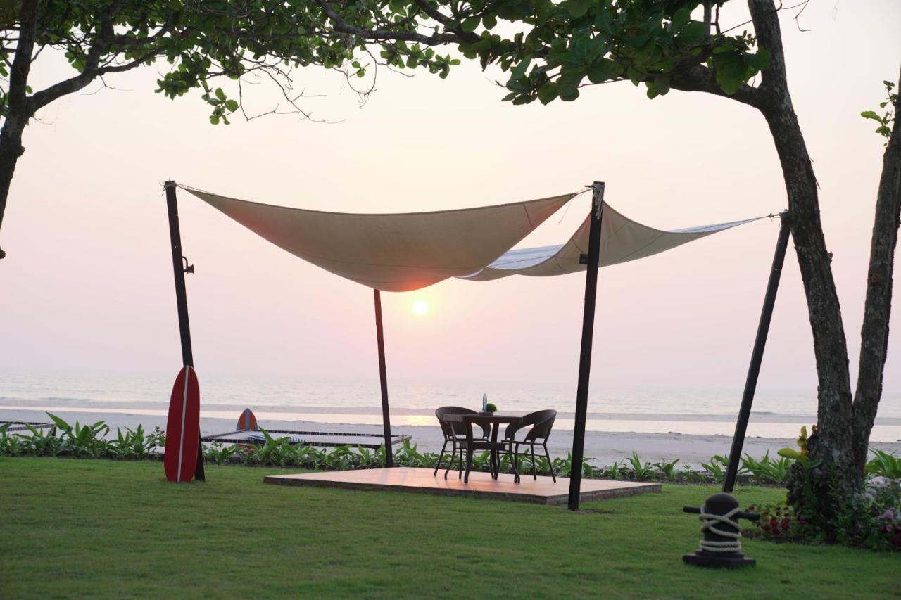 Ngwe Saung Yacht Club & Resort Ngwesaung Buitenkant foto