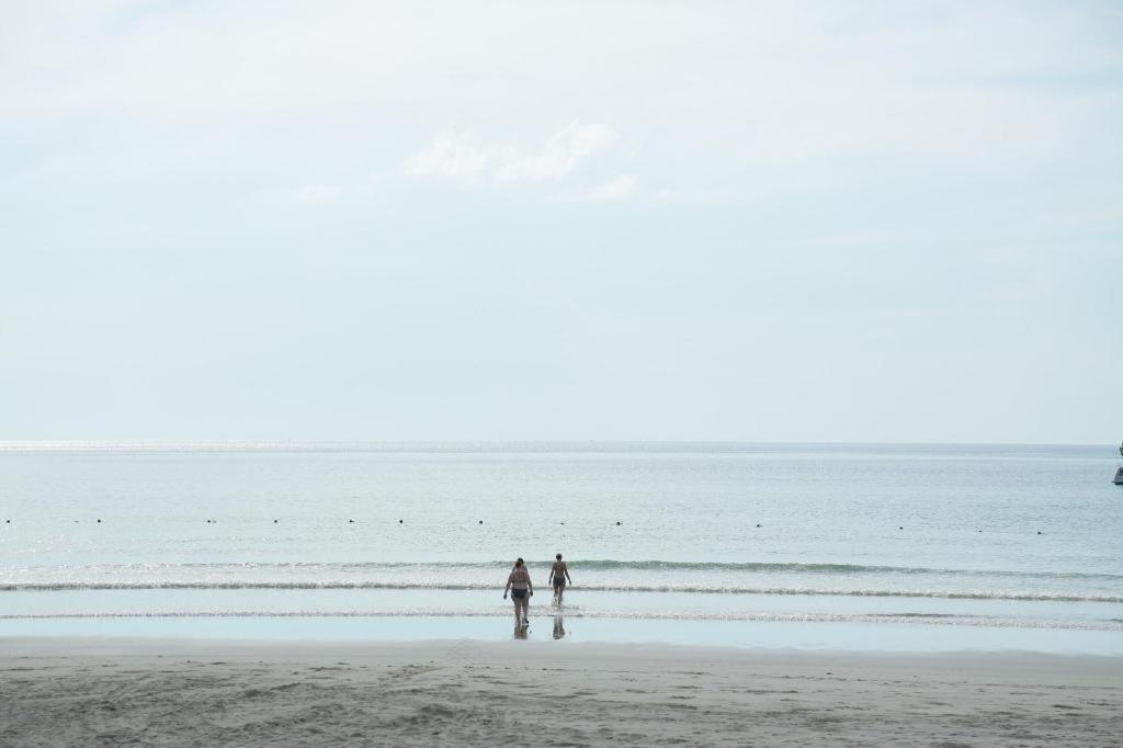 Ngwe Saung Yacht Club & Resort Ngwesaung Buitenkant foto