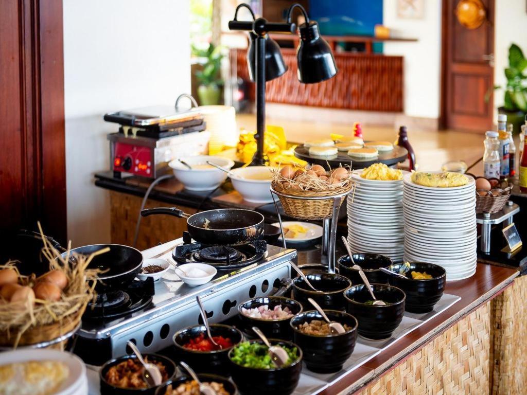 Ngwe Saung Yacht Club & Resort Ngwesaung Buitenkant foto